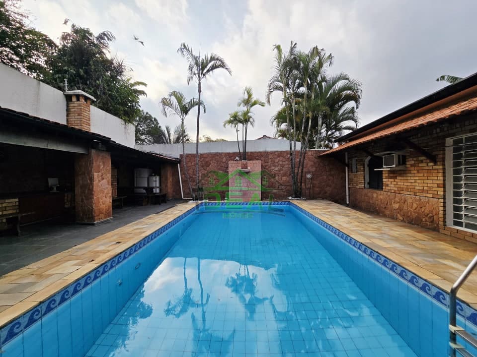 Casa Térrea 4 Dormitórios Alto da Lapa com Piscina e Edícula