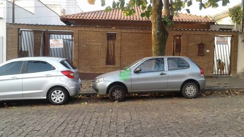 Casa Térrea 4 Dormitórios Alto da Lapa com 8 Vagas