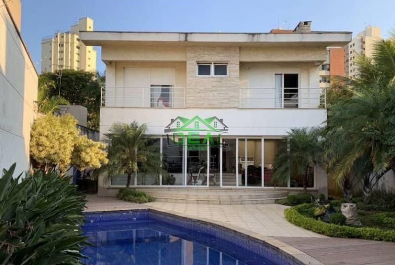 Sobrado 4 suítes Alto da Lapa com piscina e 4 vagas