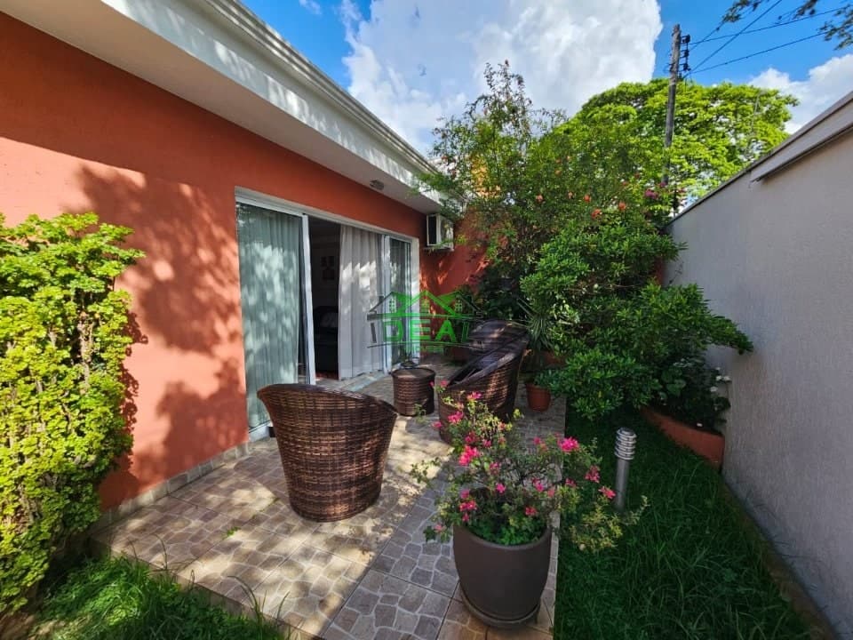 Casa Térrea para Venda no Alto da Lapa, 3 dormitórios, 1 suite, 3 vagas, 182 m²AC e 317AT
